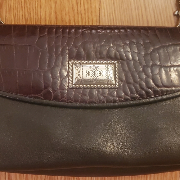 Brighton Crossbody - Picture 2 of 5